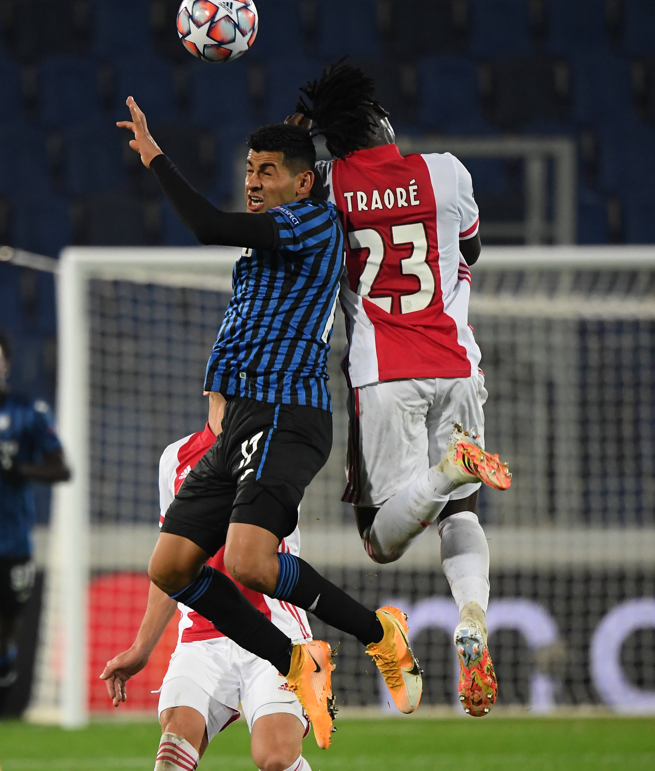 九游体育官网-包含今晚亚特兰大战术微调：荷甲节点到来，目标明确，数据趋势出现新变化的词条