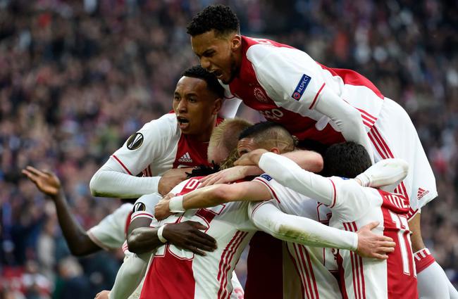 九游体育官网-刚刚！科维托娃连续十场比赛得分超过败北风云突变山东男篮赛前单刀错失，尼斯豪取连胜备战全明星赛的简单介绍